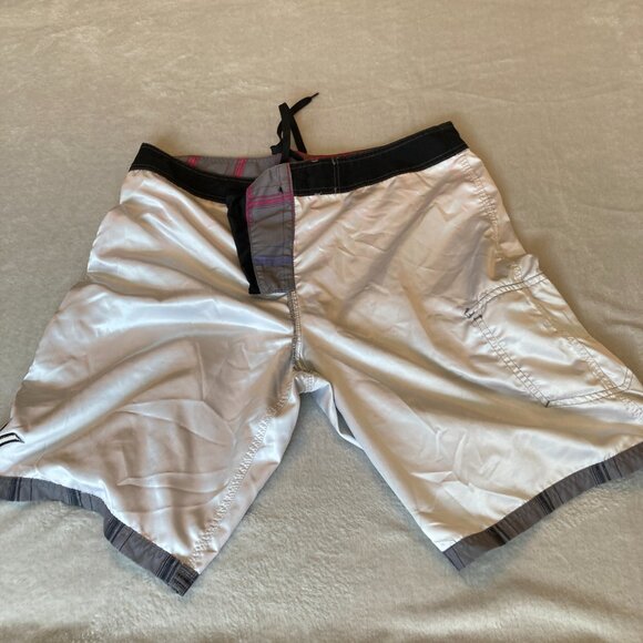 Hurley Men's Puerto Rico Blend Boardshort Gray Blue Fade Size 36 EUC - Picture 10 of 13